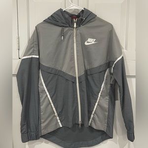 Nike grey windbreaker unisex